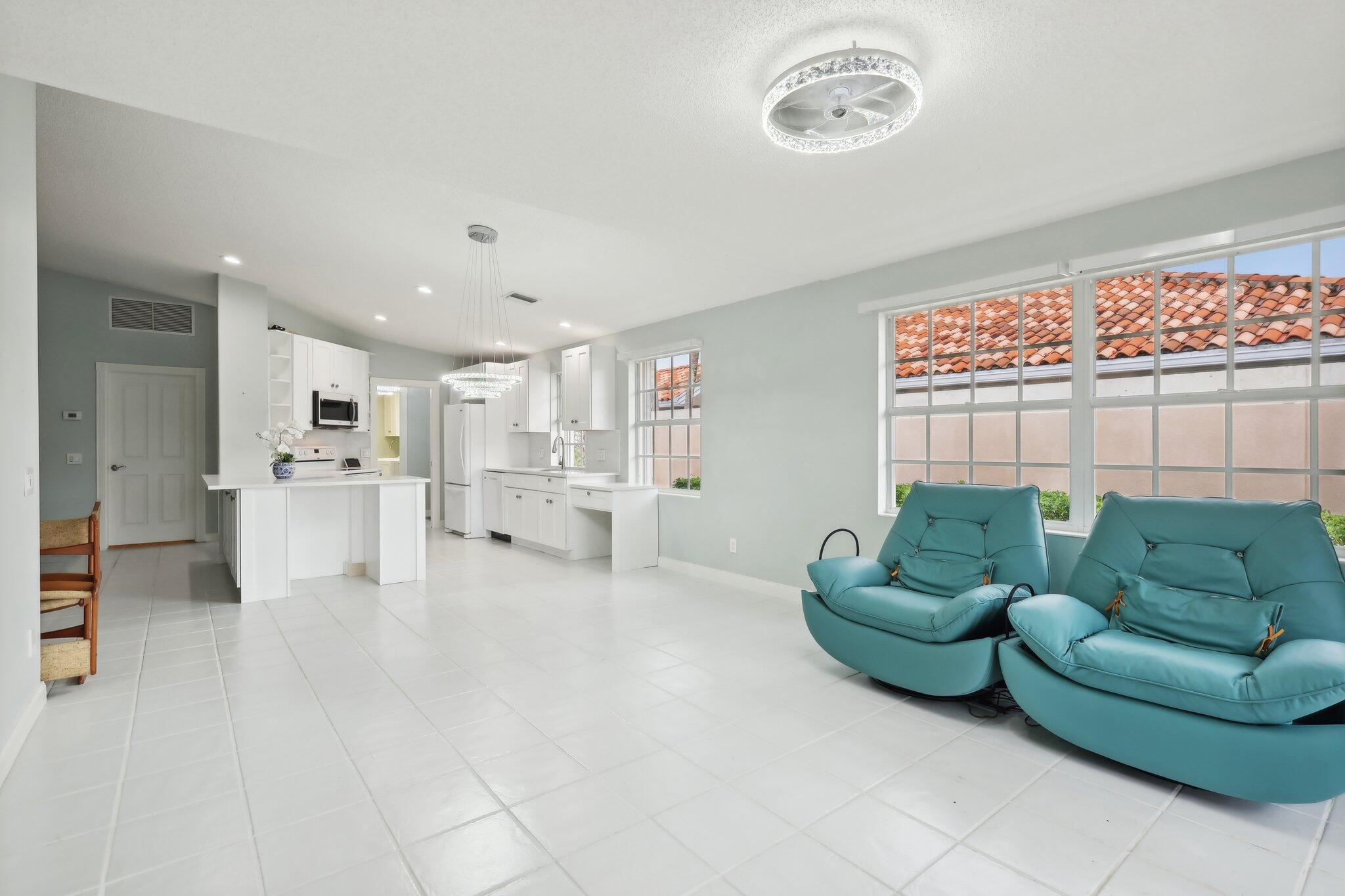 8276 SE Double Tree Drive