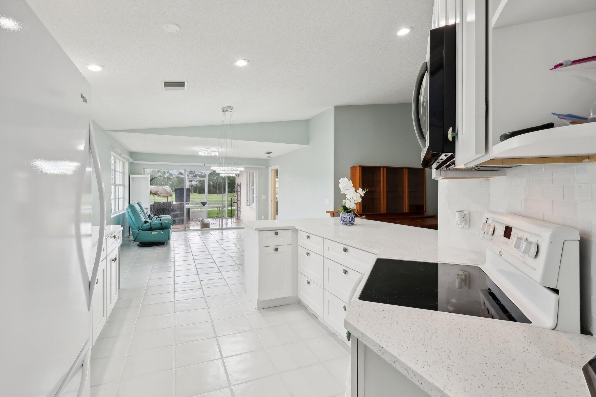 8276 SE Double Tree Drive