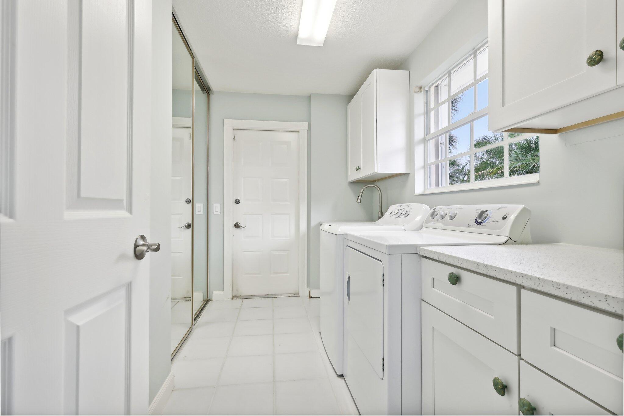 8276 SE Double Tree Drive