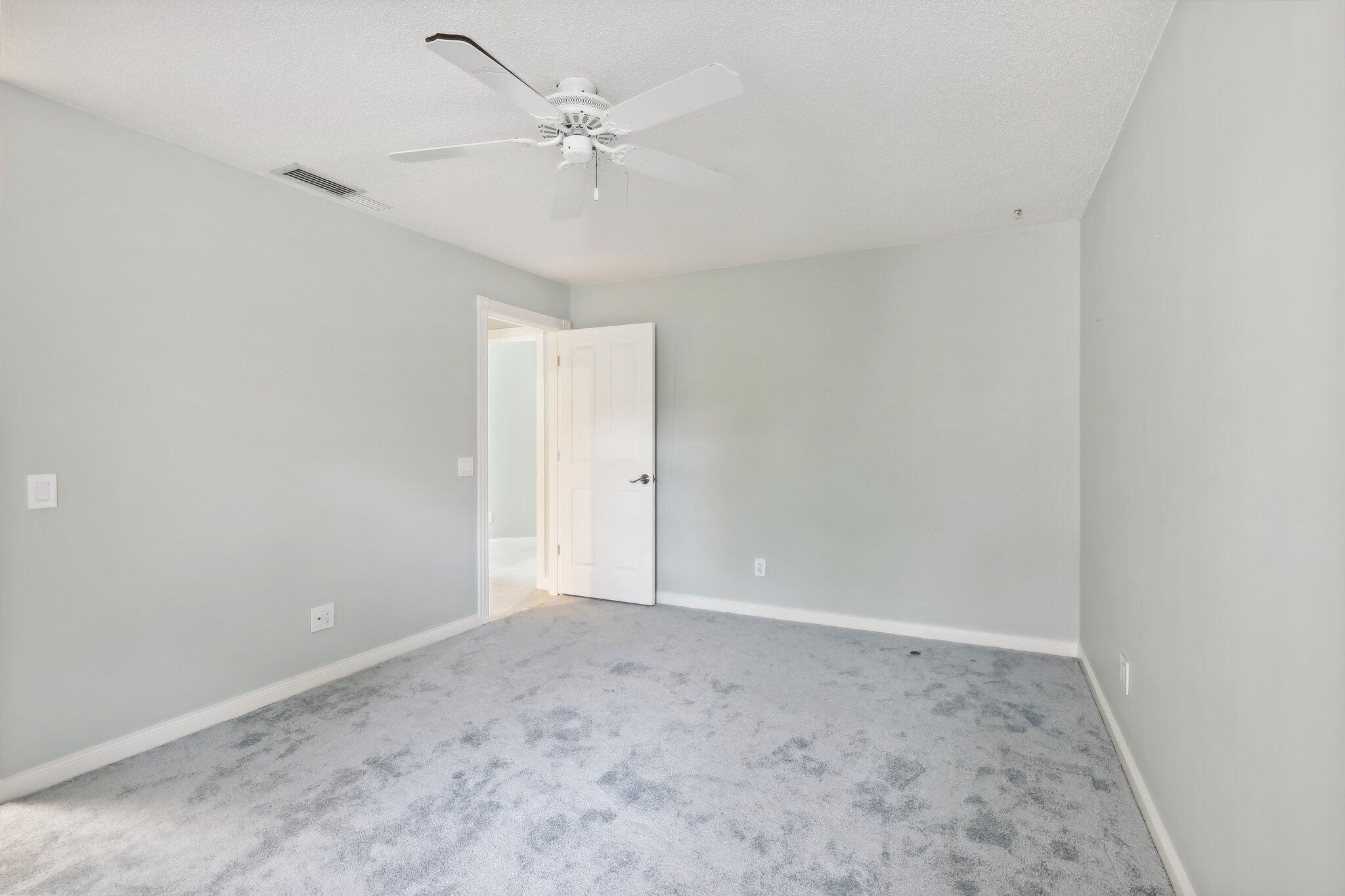 8276 SE Double Tree Drive