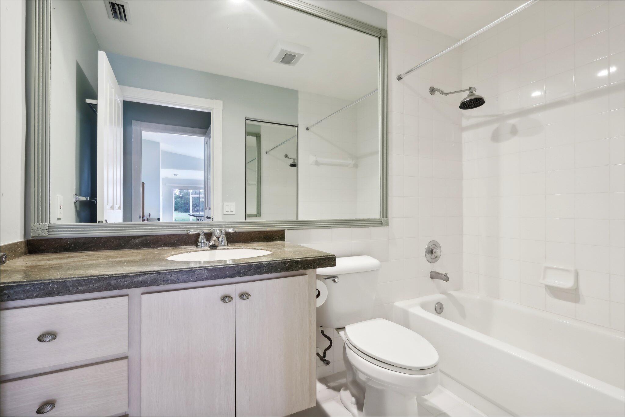 8276 SE Double Tree Drive