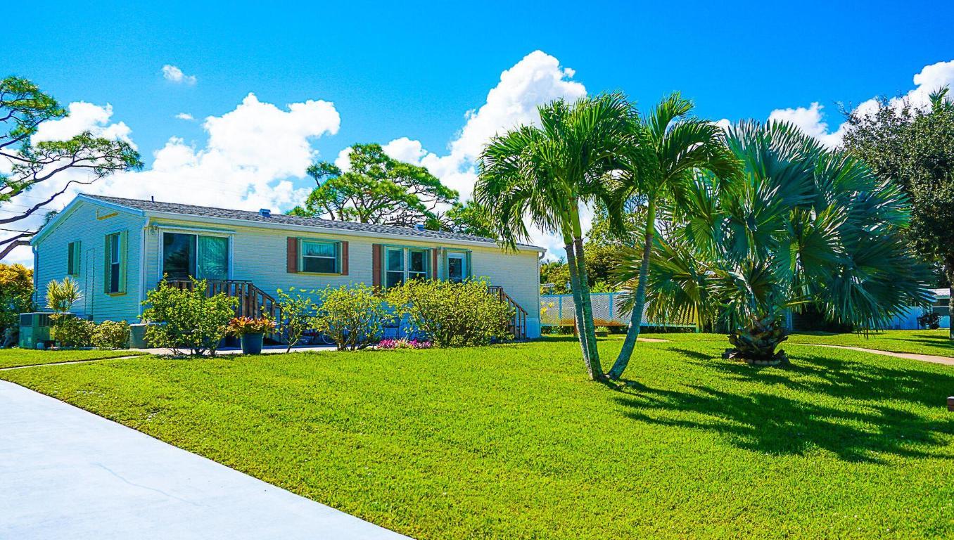 7030 SE Ridgeway Terrace