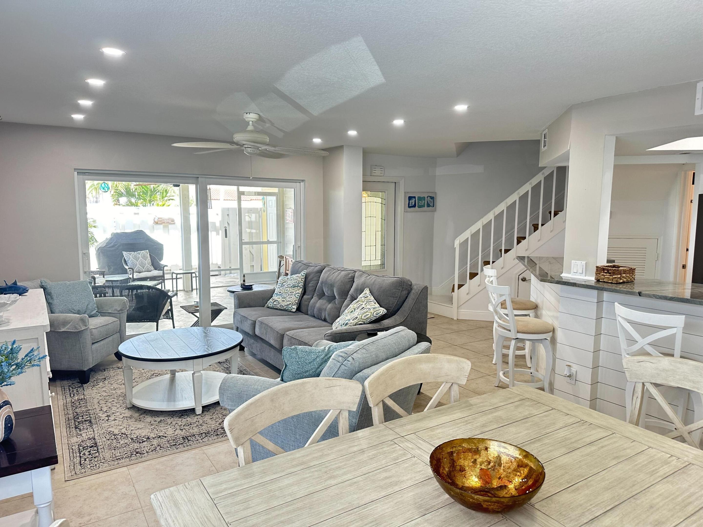 237 Seabreeze Circle