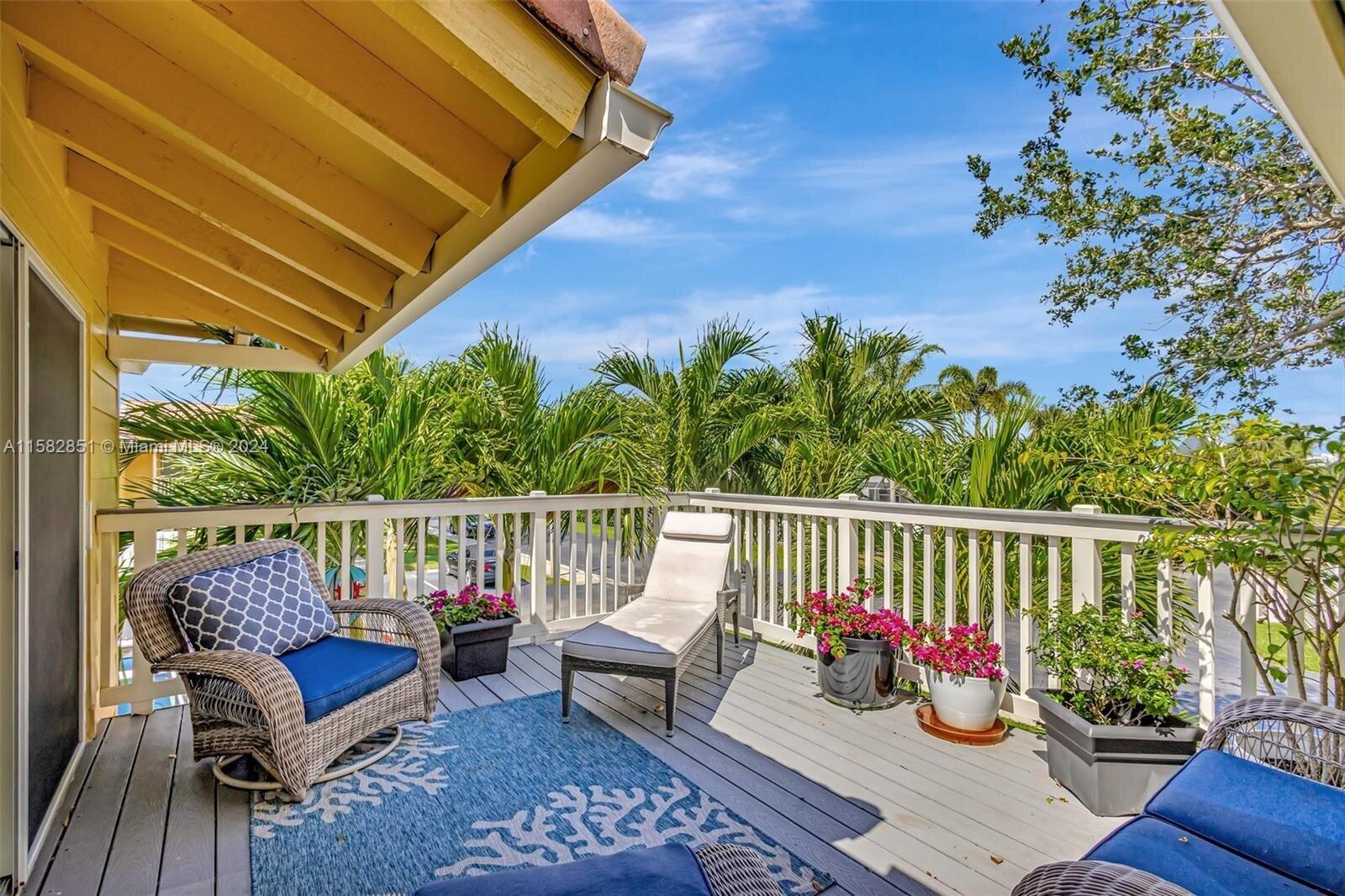 237 Seabreeze Circle
