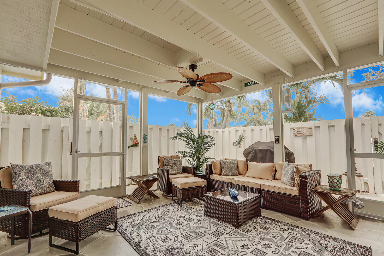 237 Seabreeze Circle