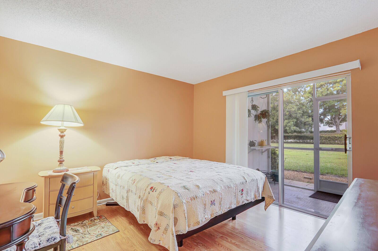 18081 SE Country Club Drive 2