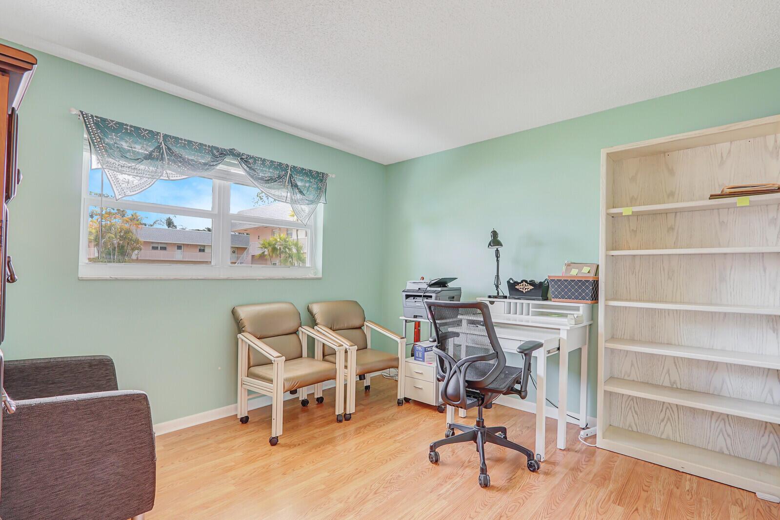 18081 SE Country Club Drive 2