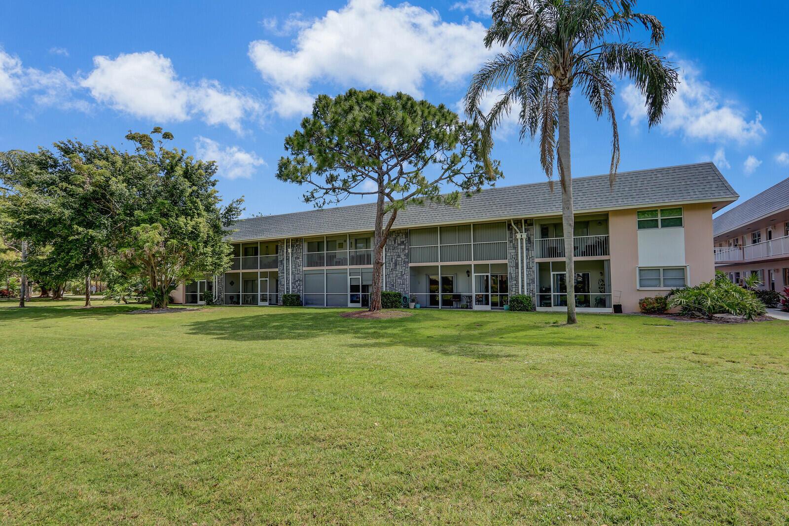 18081 SE Country Club Drive 2