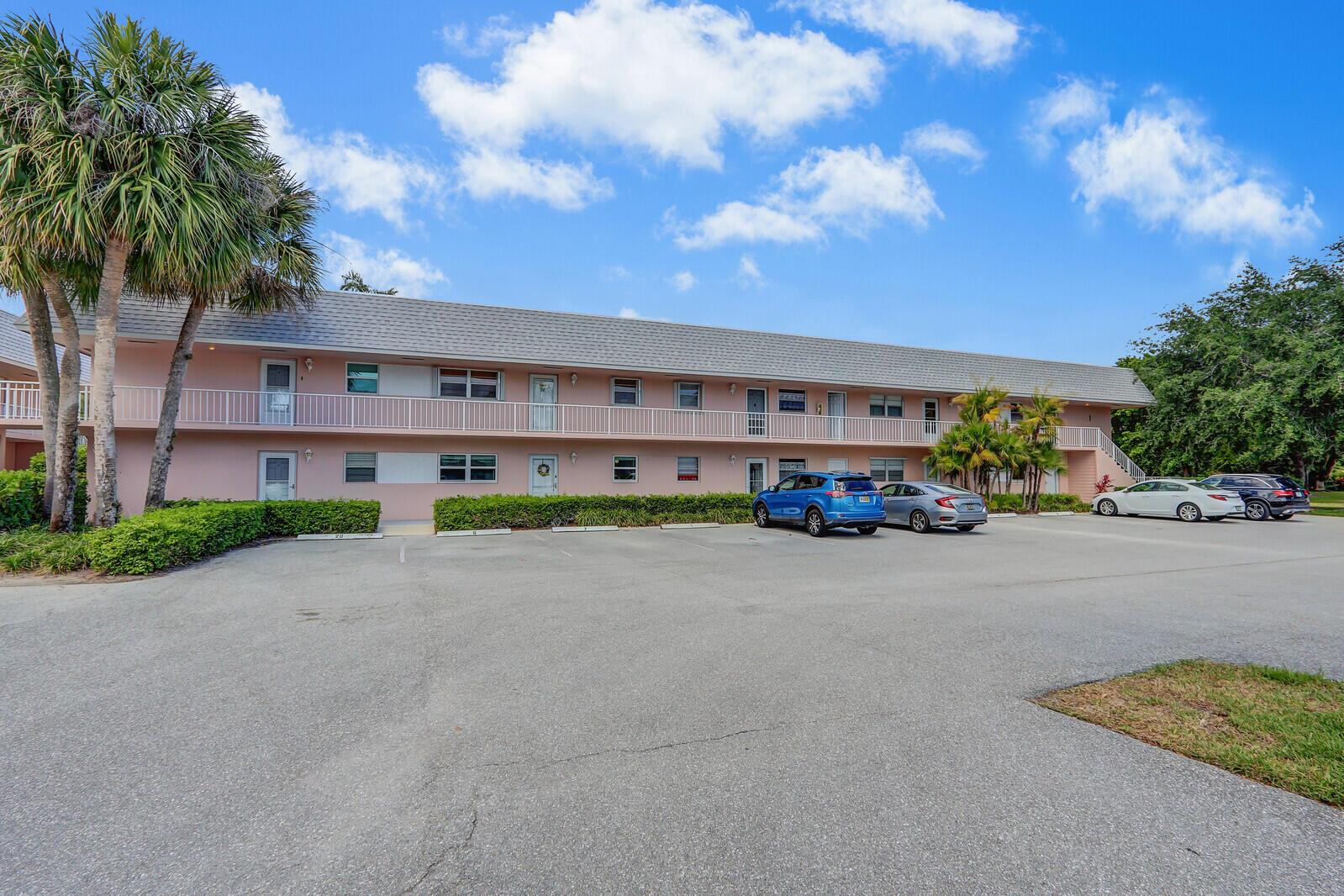 18081 SE Country Club Drive 2