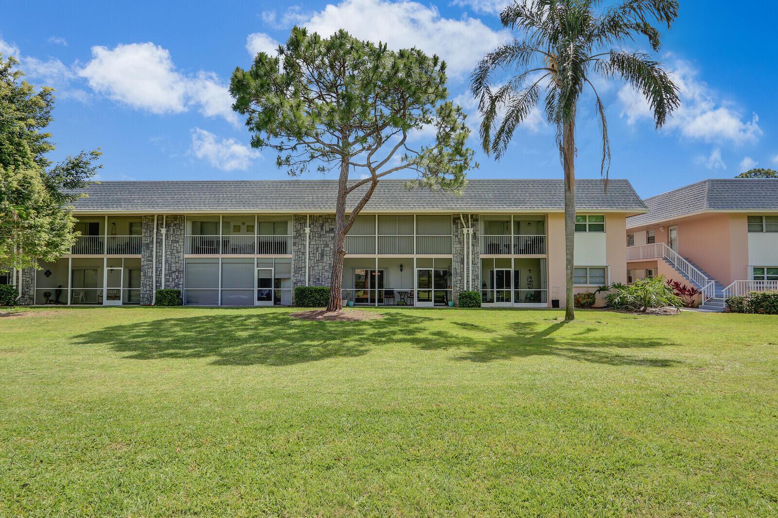 18081 SE Country Club Drive 2