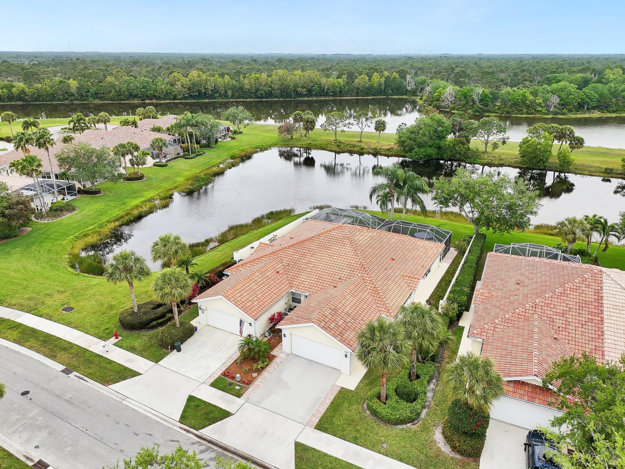 8136 SE Peppercorn Court