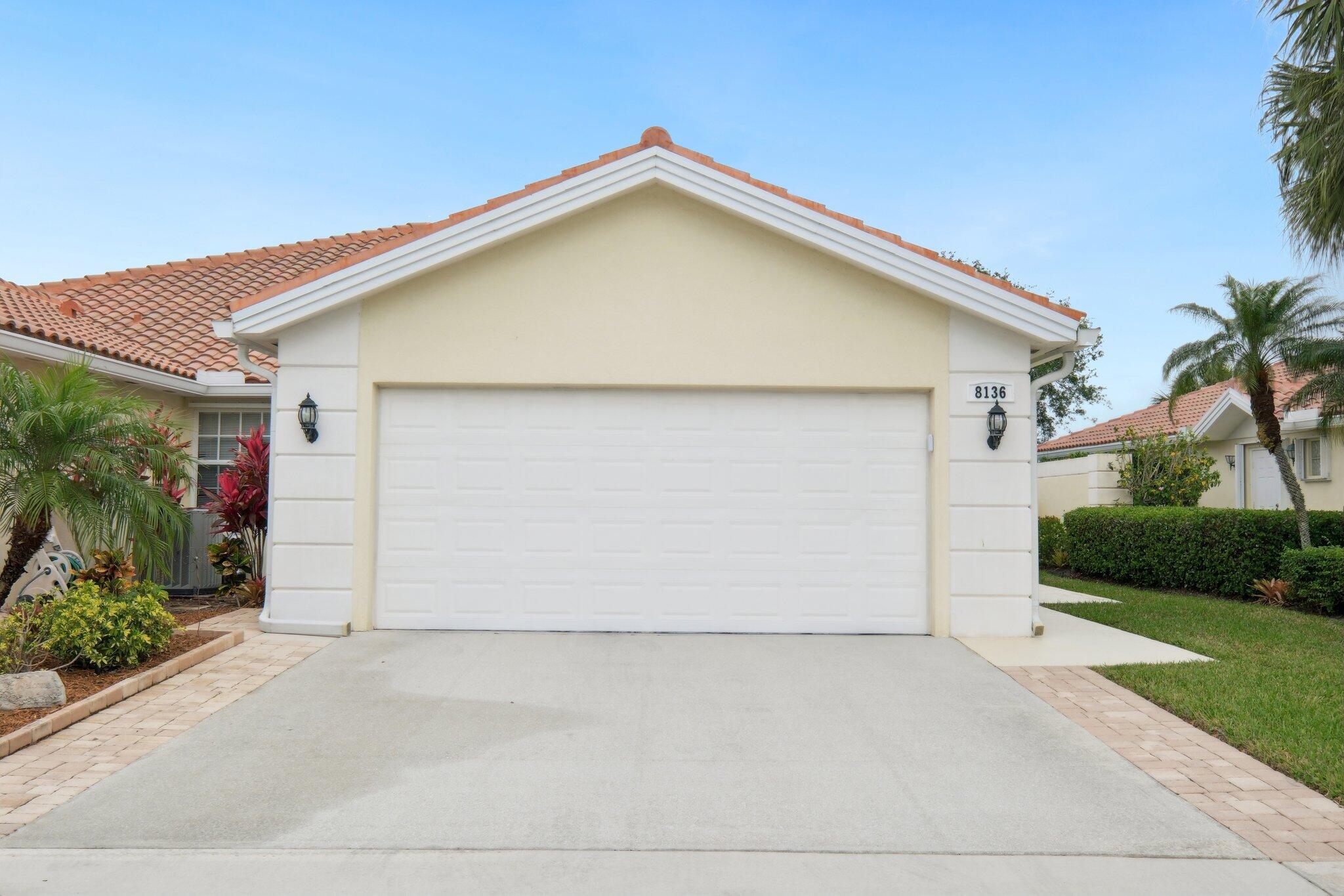 8136 SE Peppercorn Court