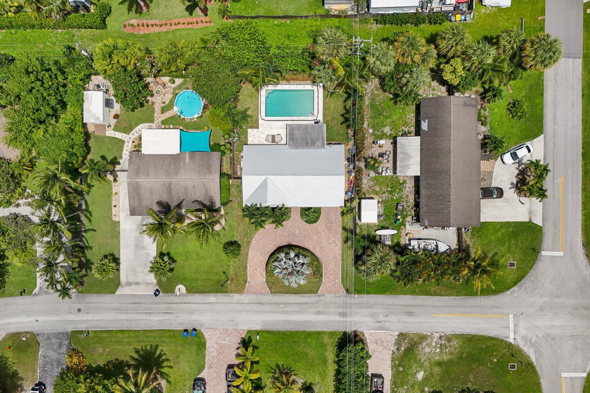 405 E Whitney Drive