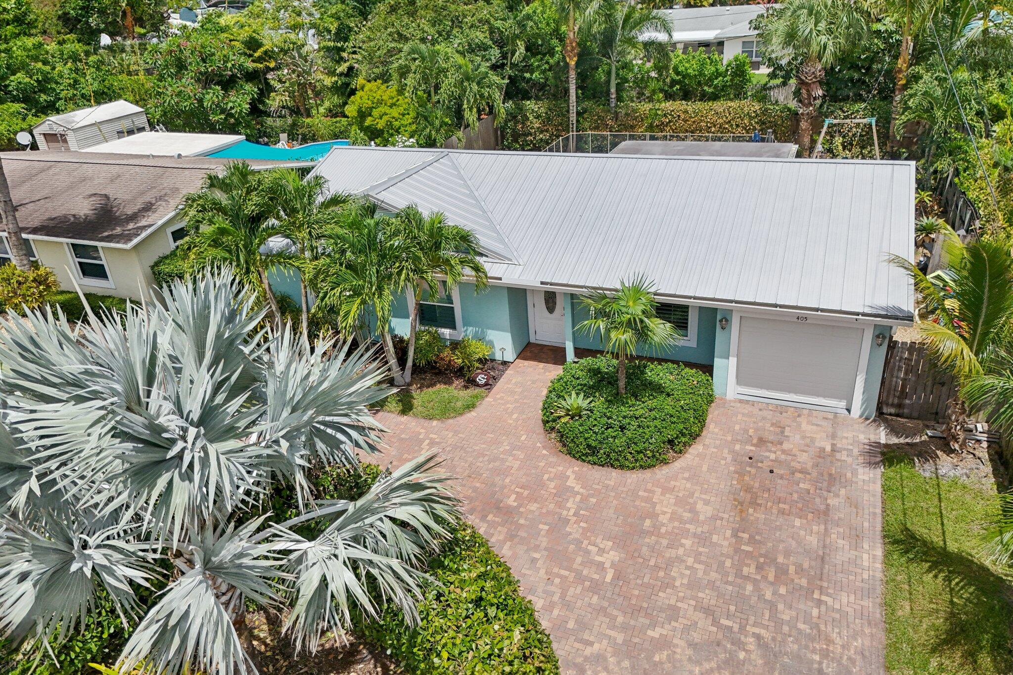 405 E Whitney Drive