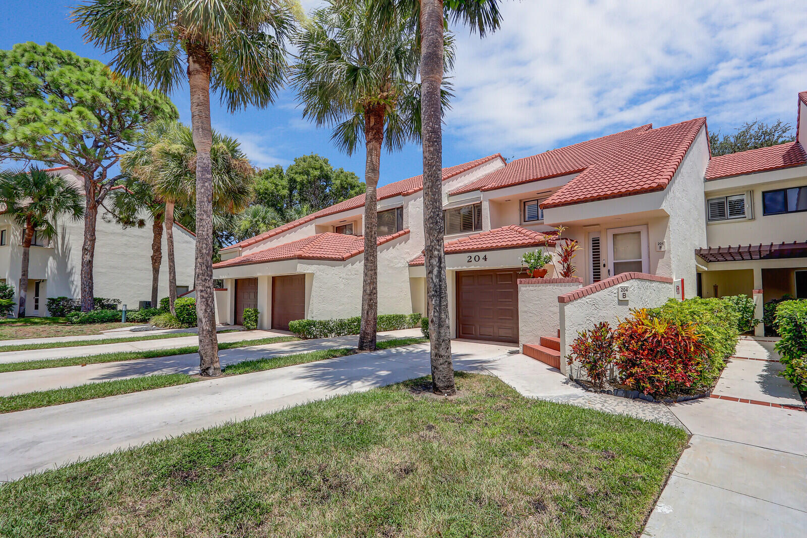 204 Sea Oats Drive F