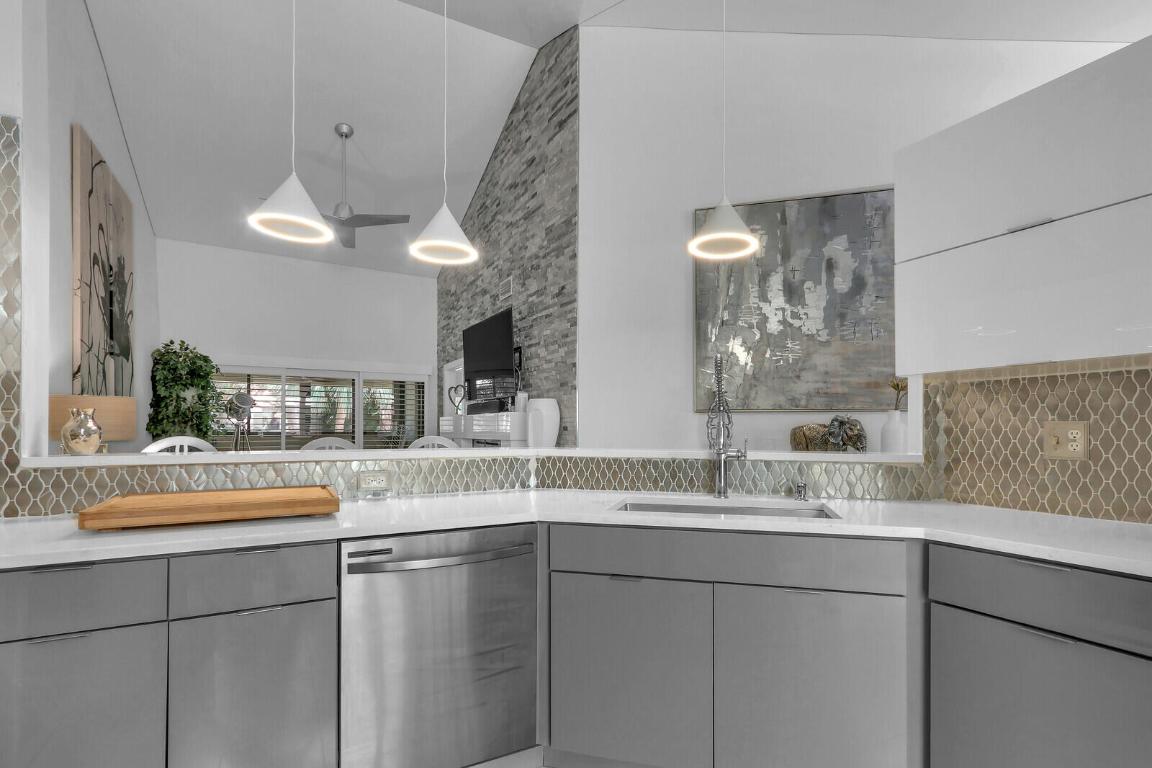 204 Sea Oats Drive F