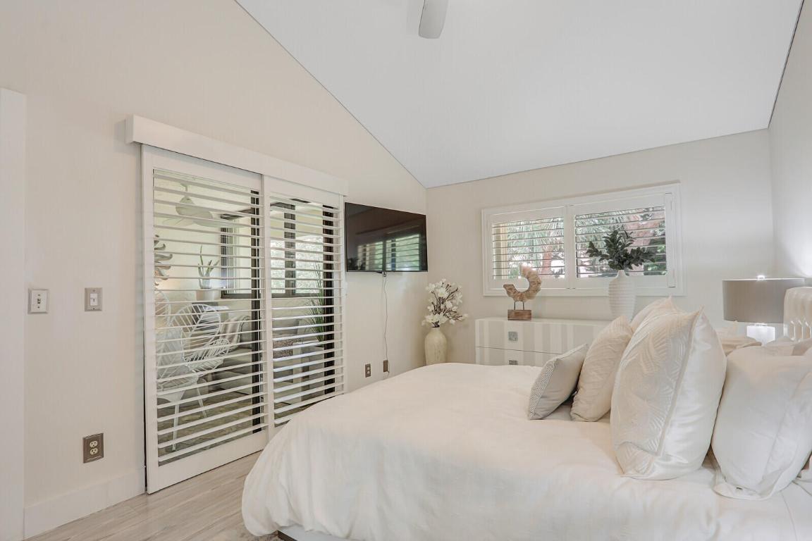 204 Sea Oats Drive F