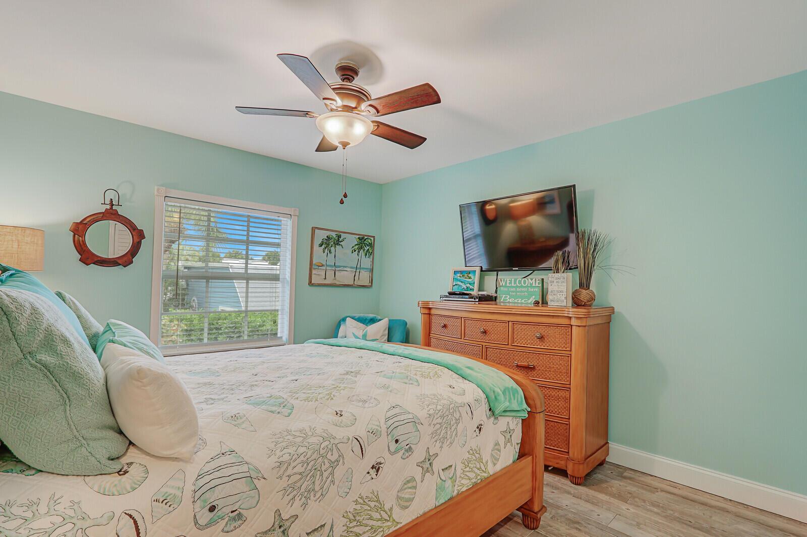 726 Ocean Dunes Circle