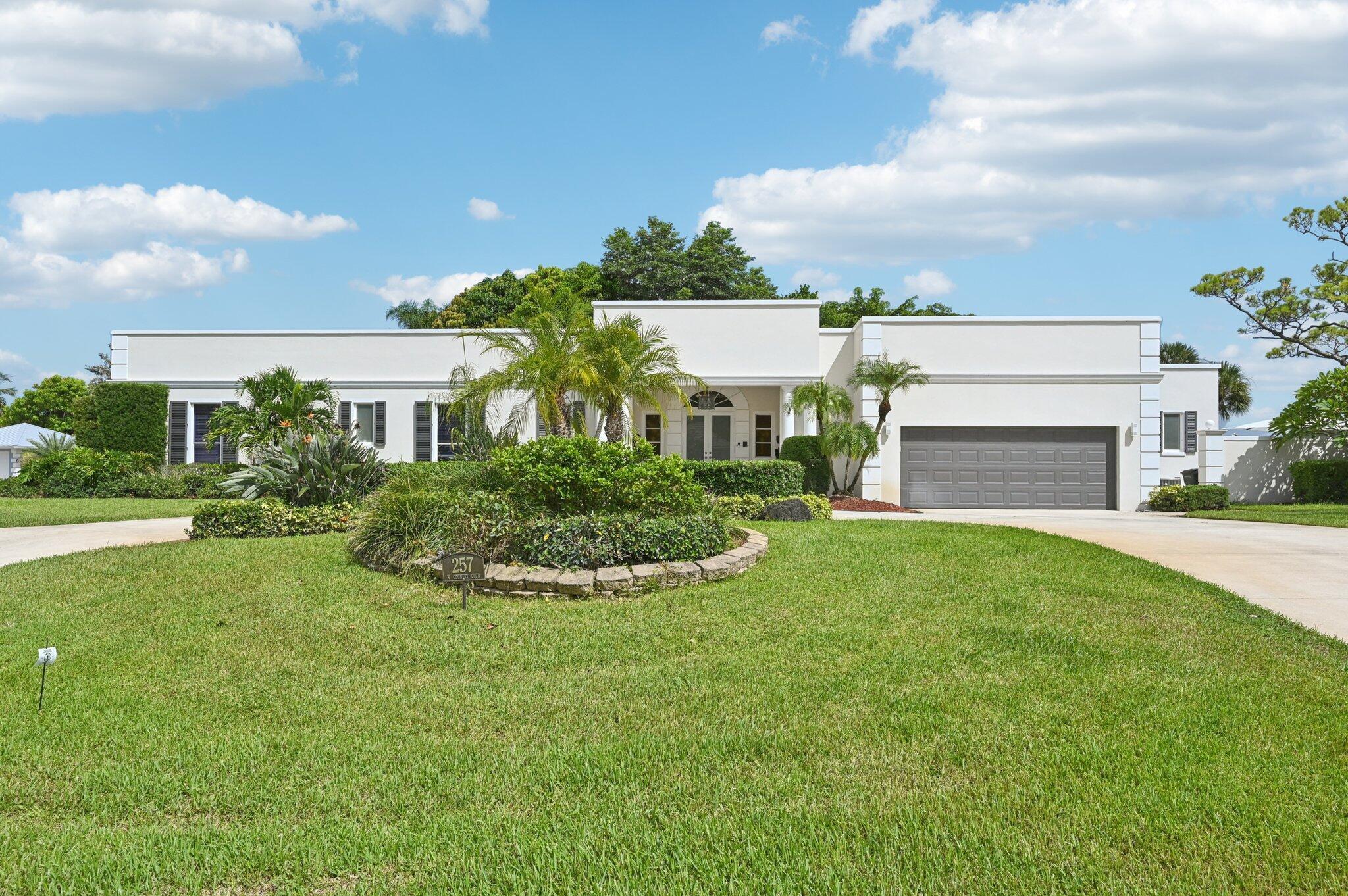 257 N Country Club Drive