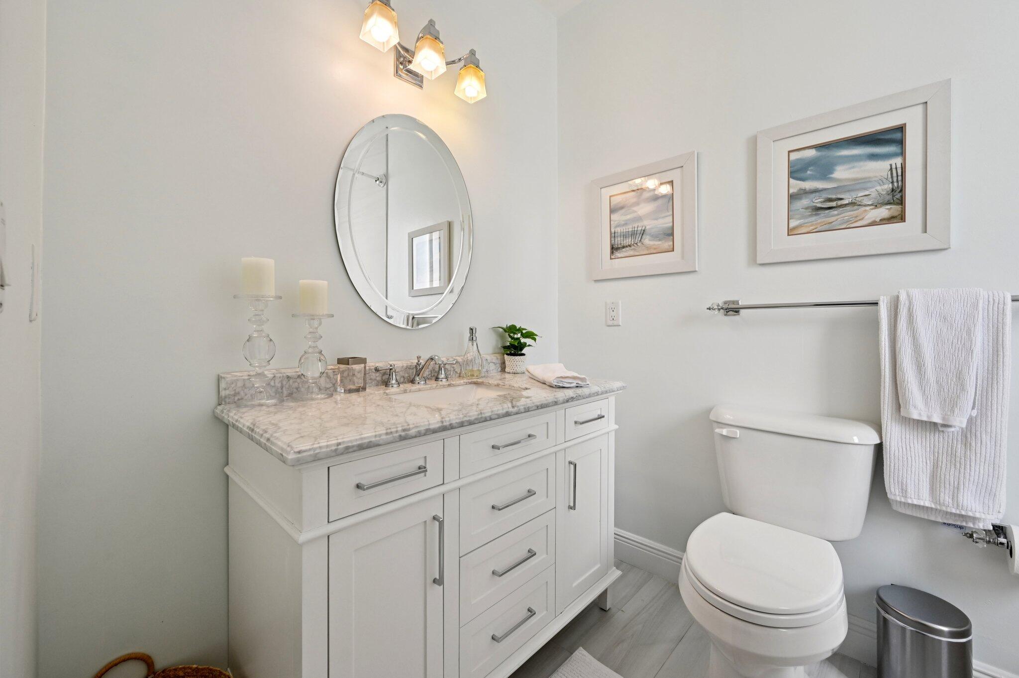 257 N Country Club Drive