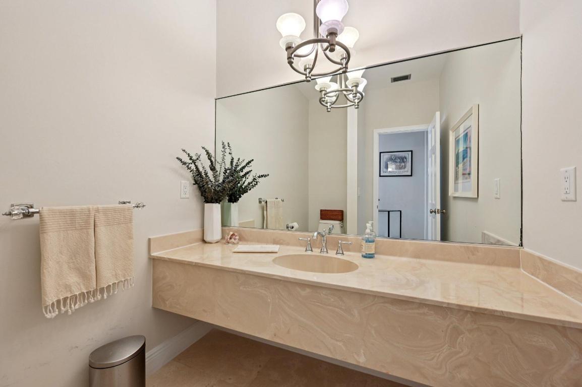 257 N Country Club Drive