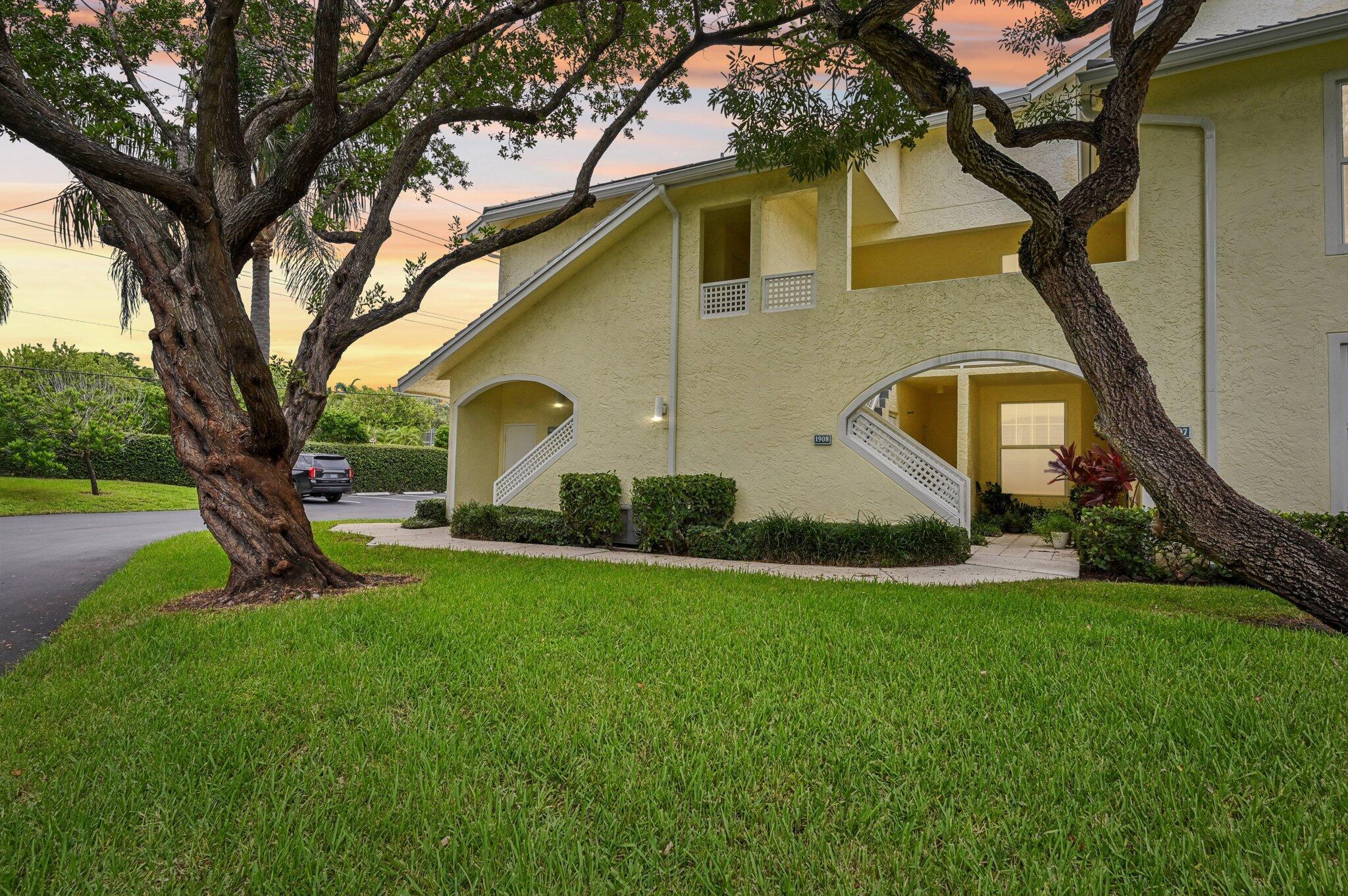 1909 Mainsail Circle