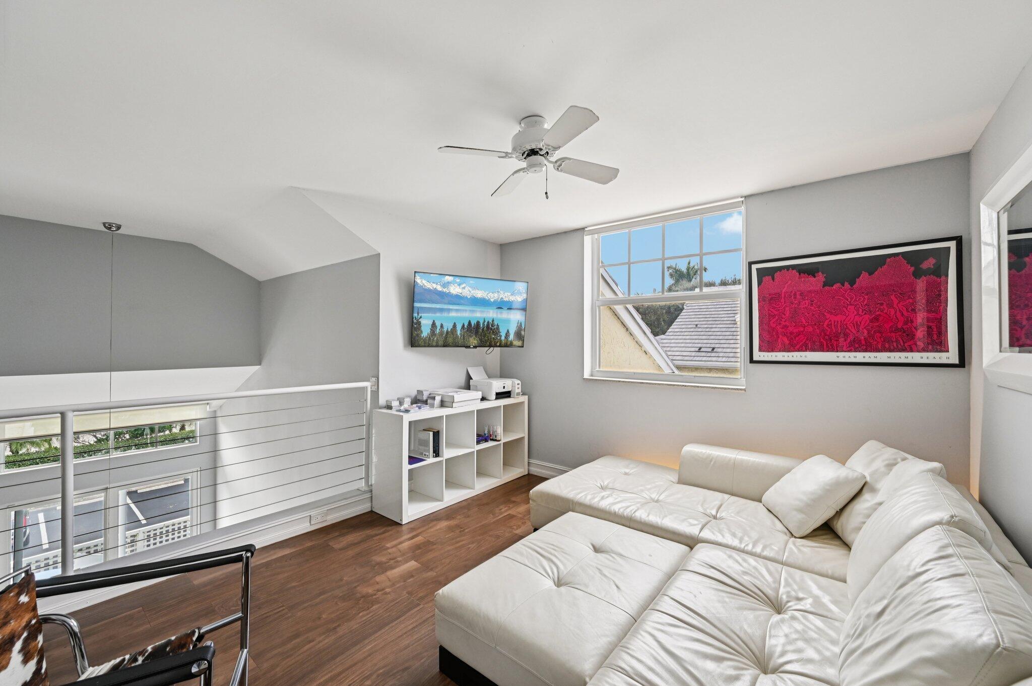 1909 Mainsail Circle