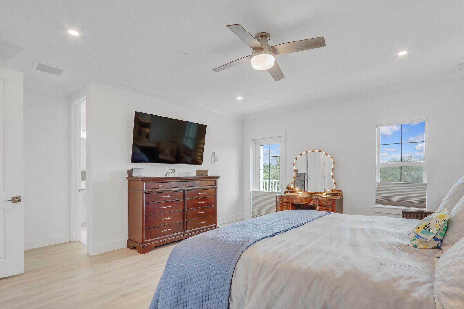 120 Water Pointe Place 2