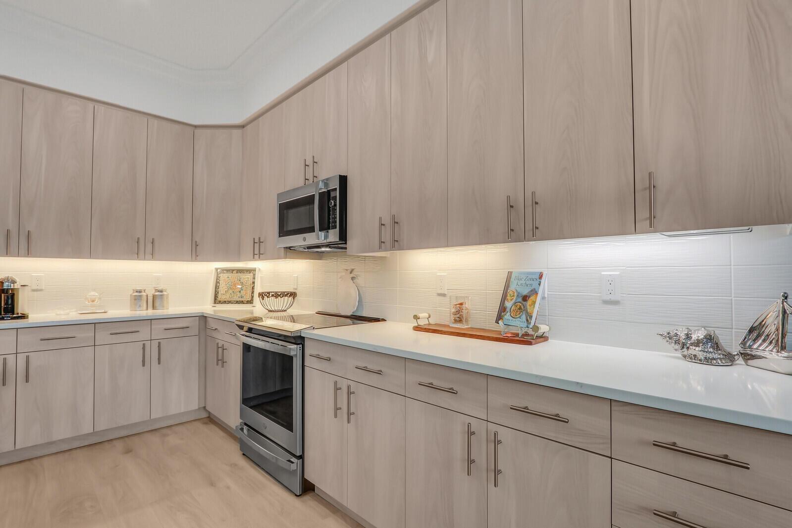 120 Water Pointe Place 2