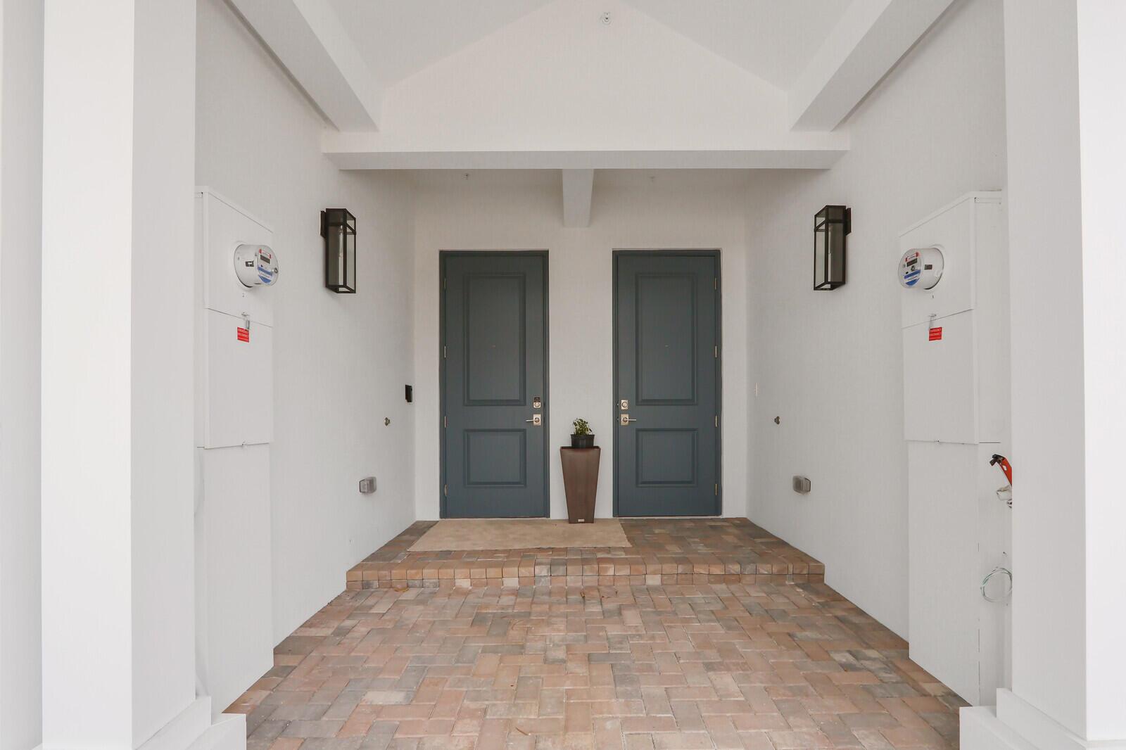 120 Water Pointe Place 2