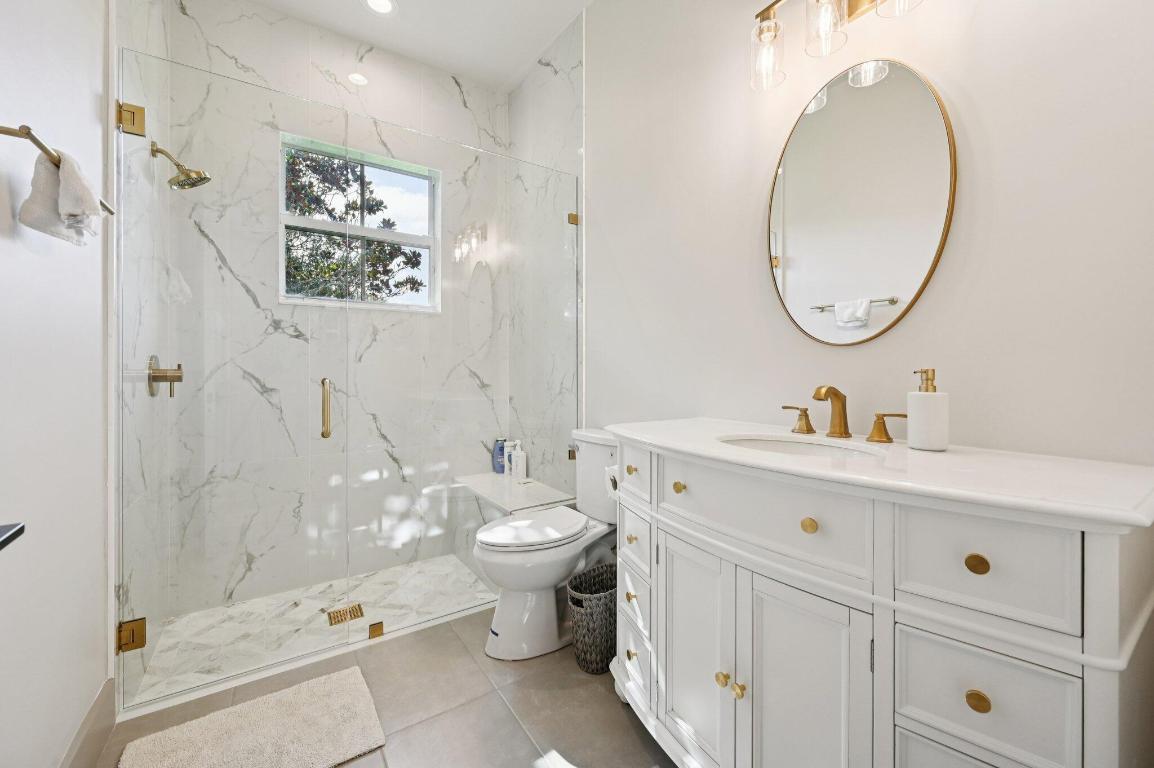 9936 SE Sandpine Lane