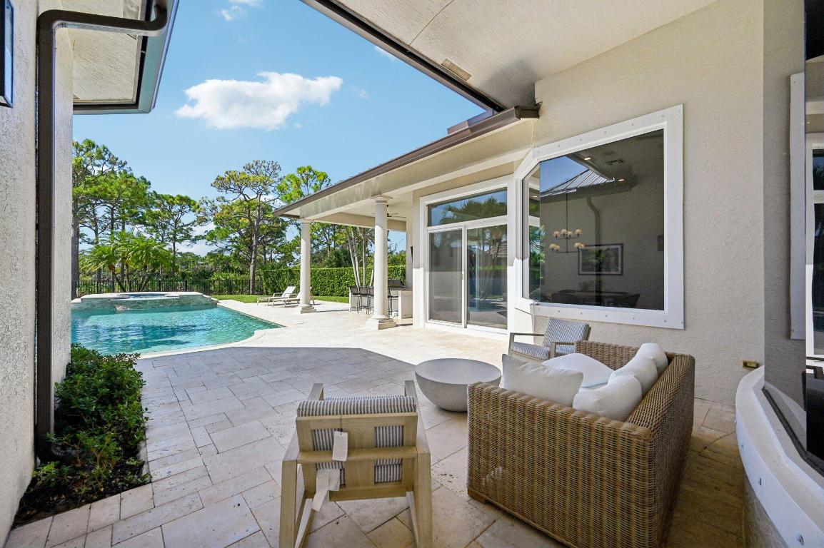 9936 SE Sandpine Lane