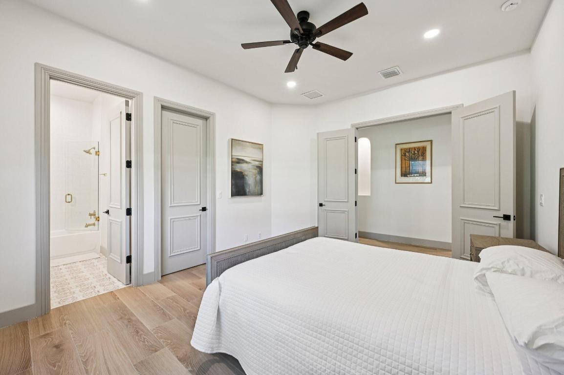 9936 SE Sandpine Lane