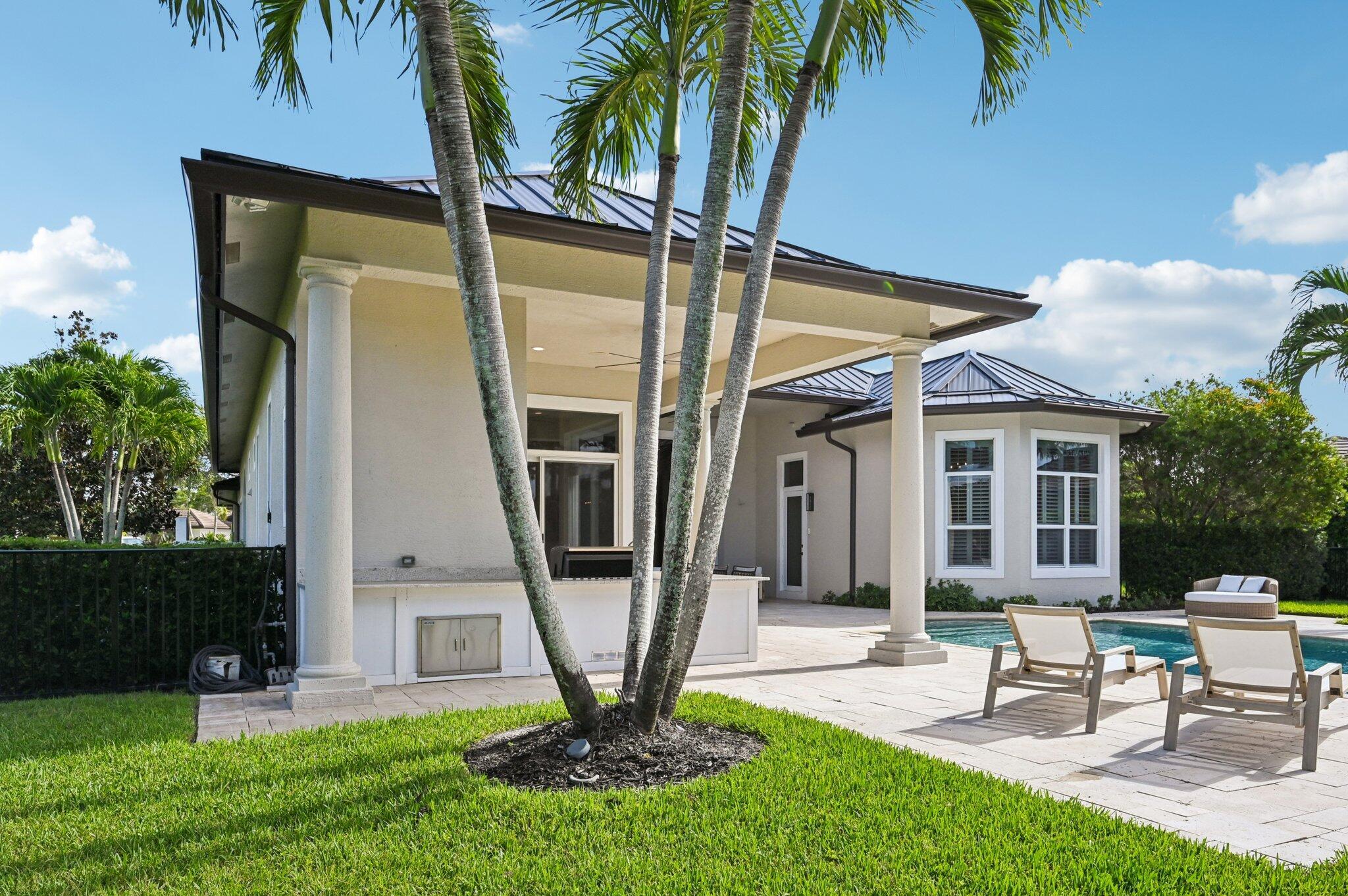 9936 SE Sandpine Lane