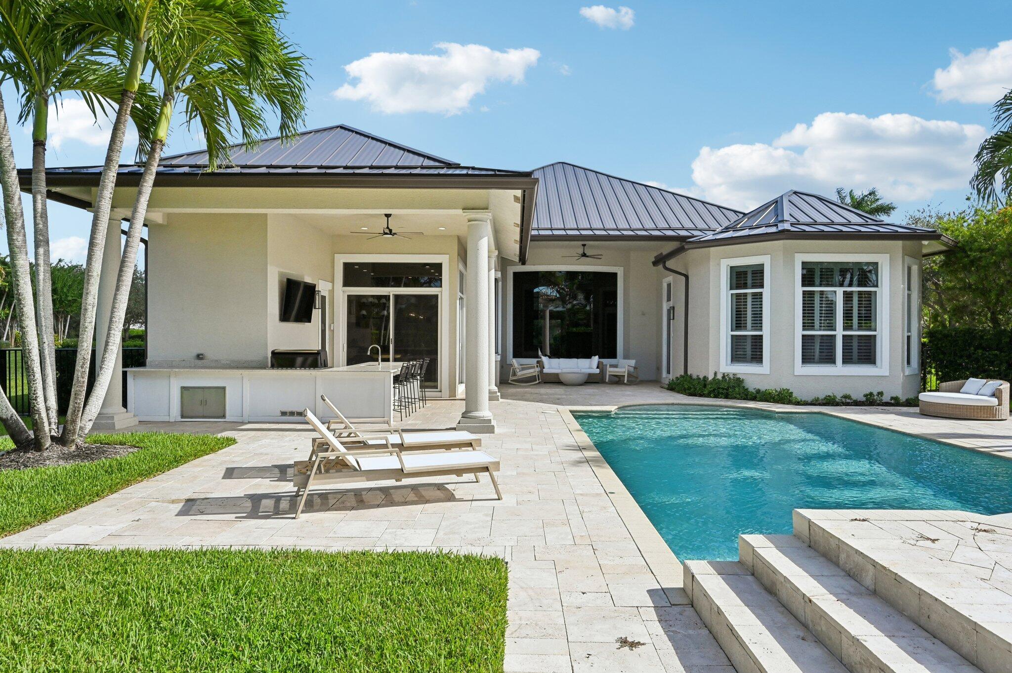 9936 SE Sandpine Lane