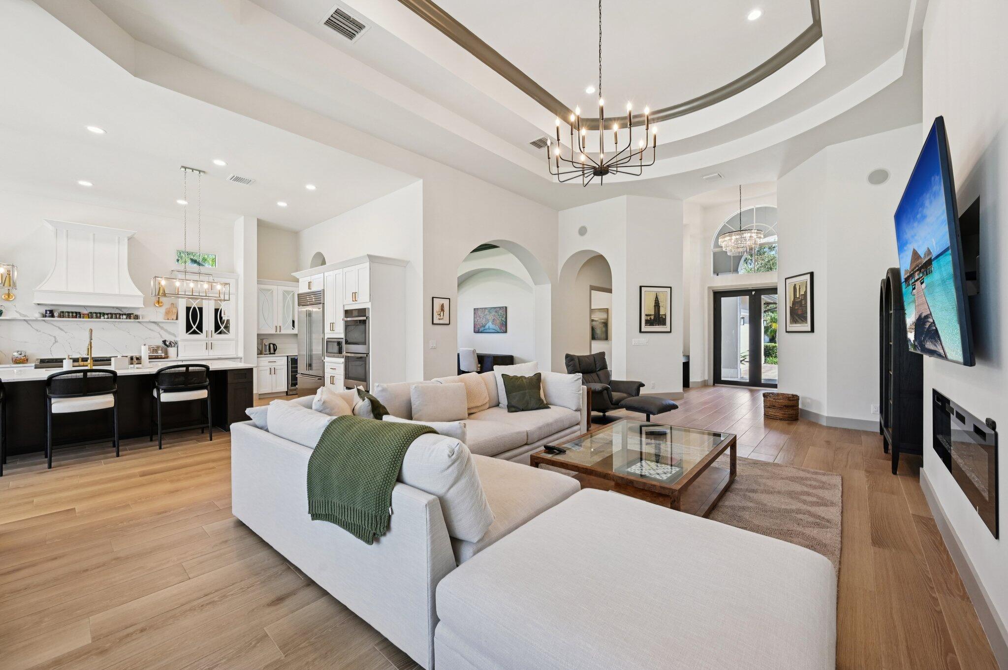 9936 SE Sandpine Lane