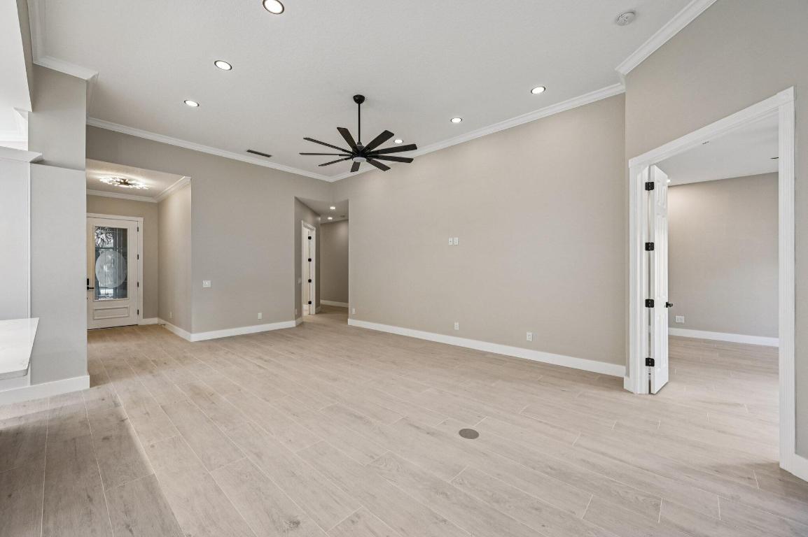 8774 SE Retreat Drive