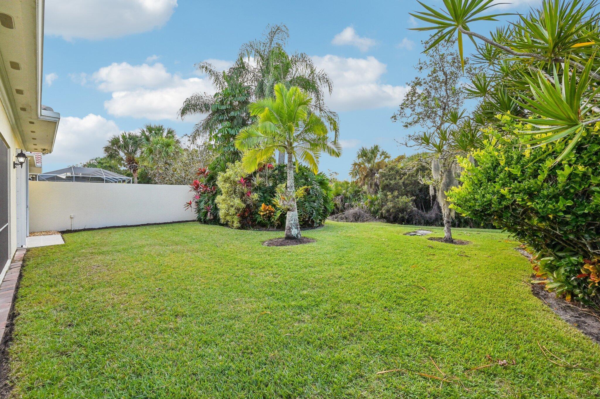 8774 SE Retreat Drive