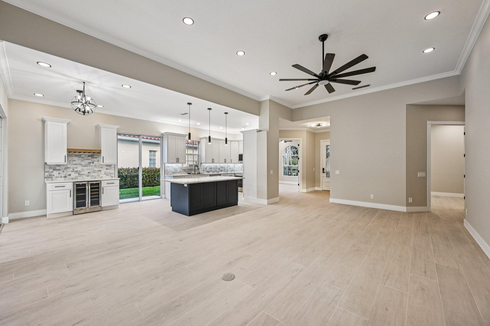 8774 SE Retreat Drive