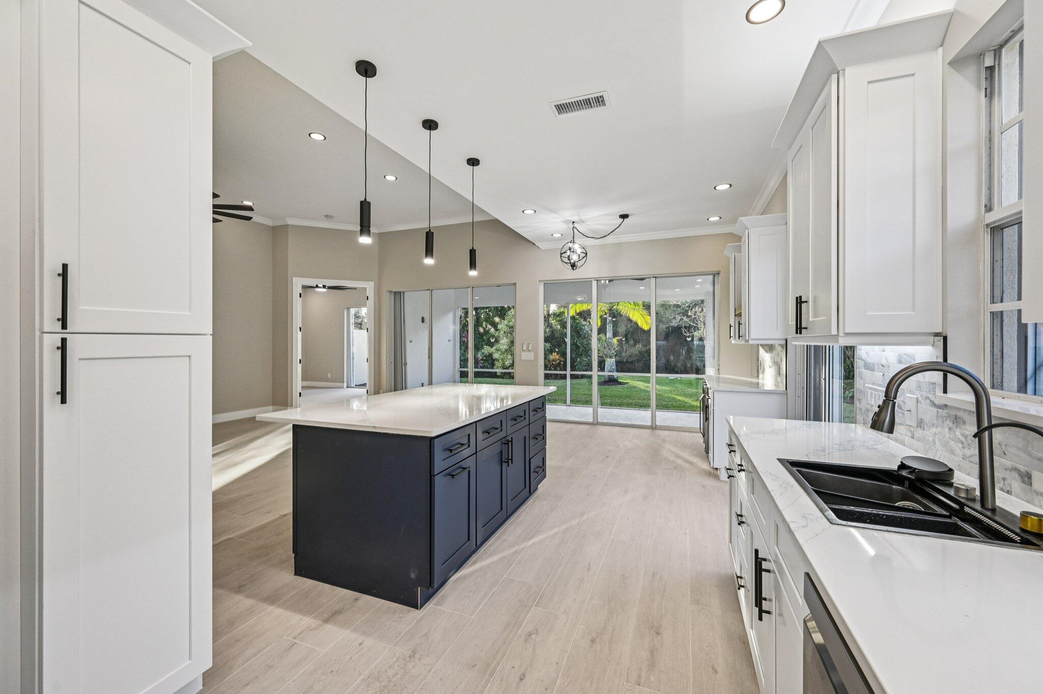 8774 SE Retreat Drive