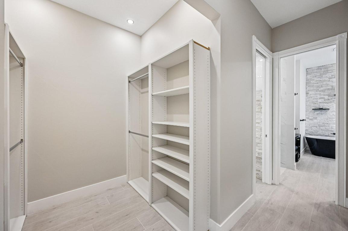 8774 SE Retreat Drive