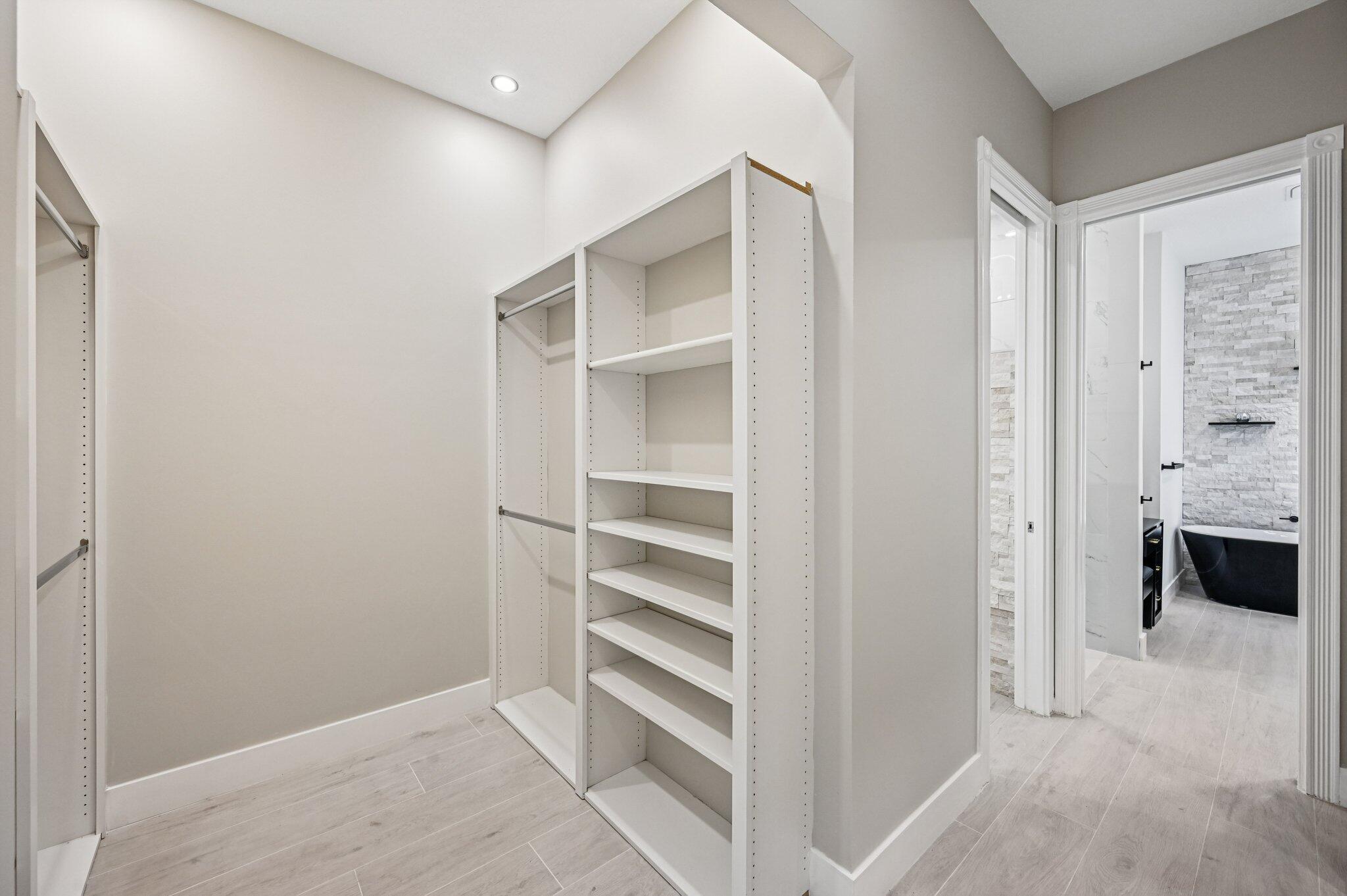 8774 SE Retreat Drive