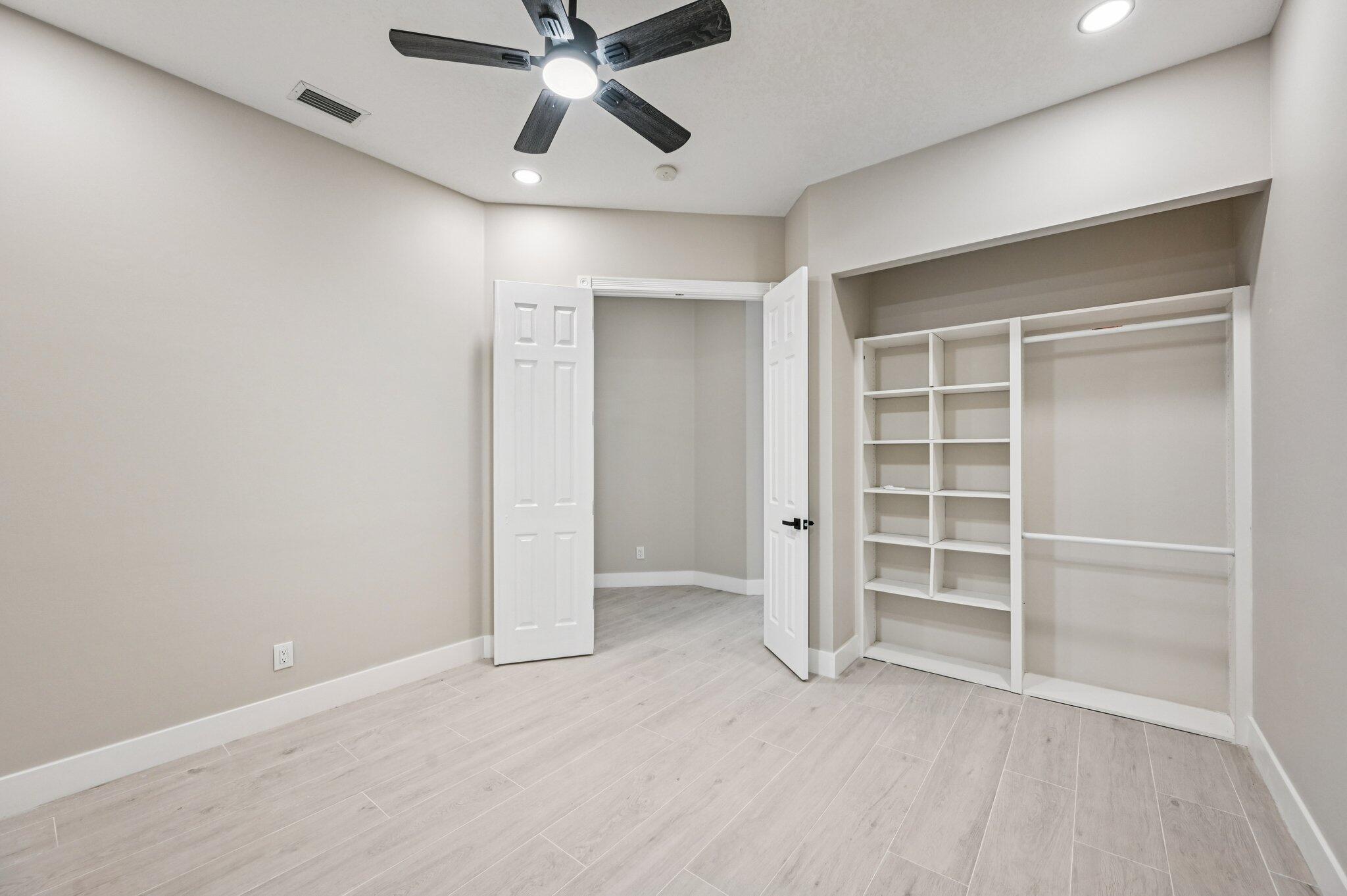 8774 SE Retreat Drive