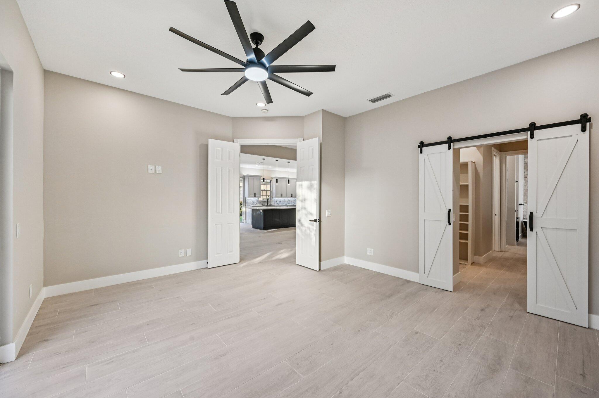 8774 SE Retreat Drive