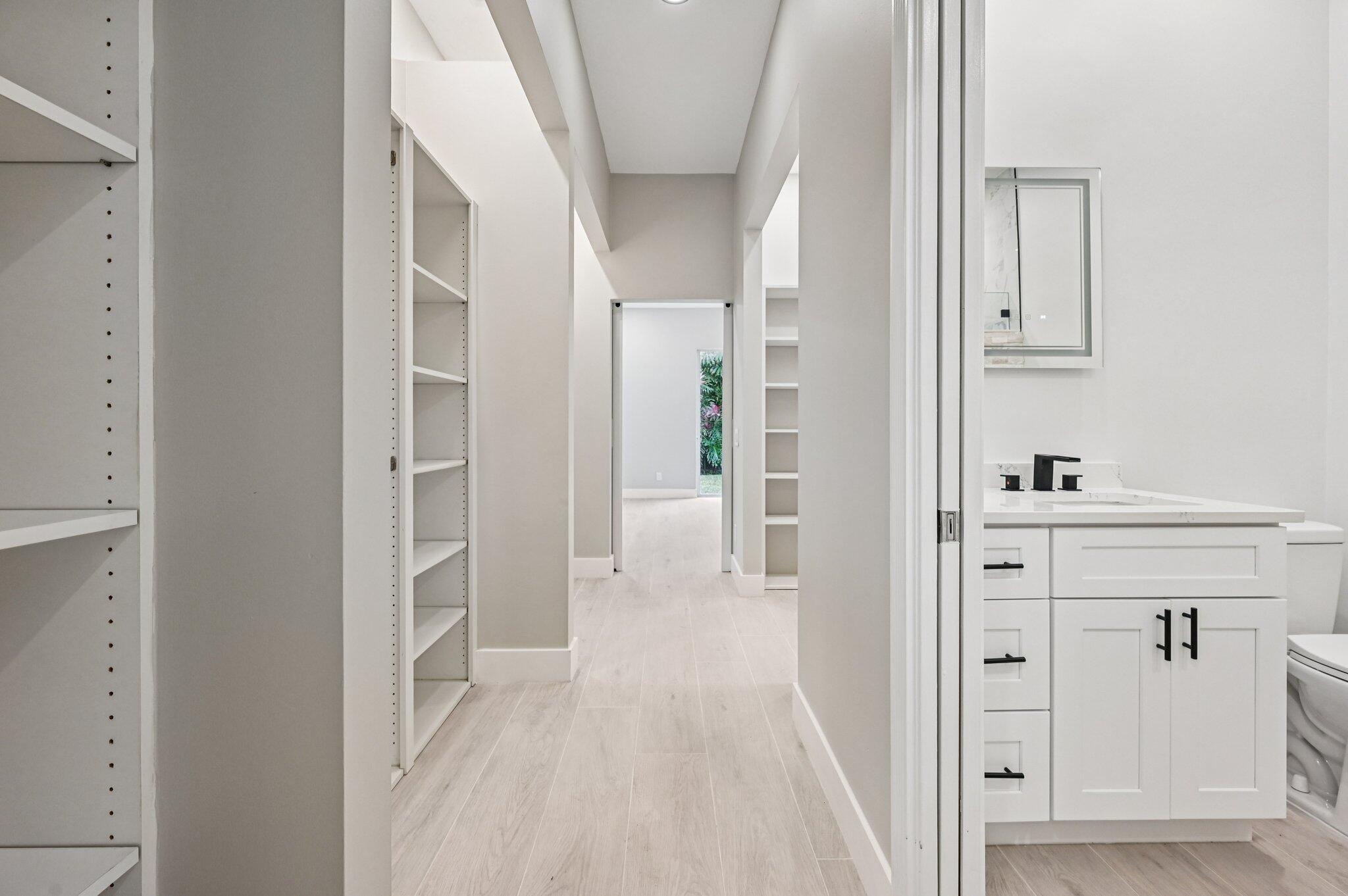 8774 SE Retreat Drive