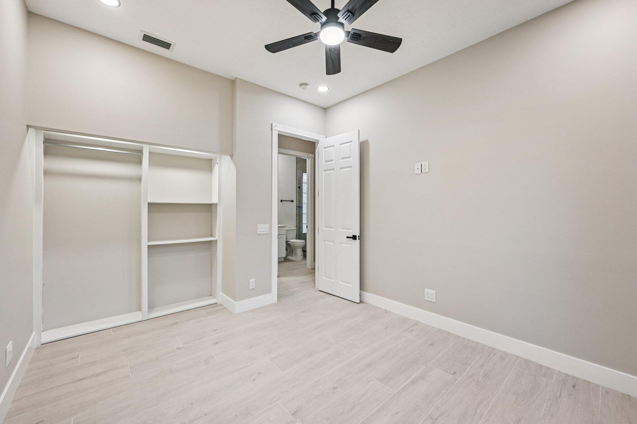 8774 SE Retreat Drive