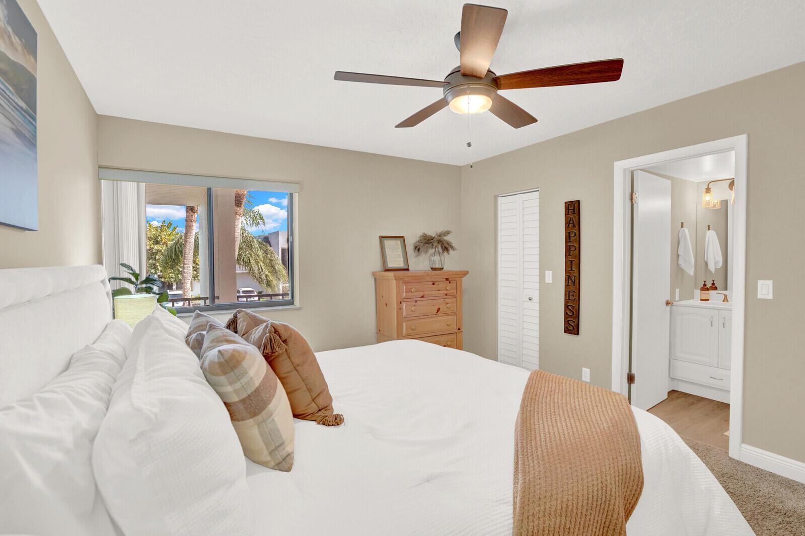 1605 S Us Highway 1 202v5