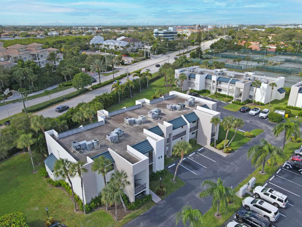 1605 S Us Highway 1 202v5