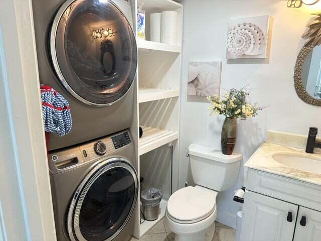 237 Seabreeze Circle