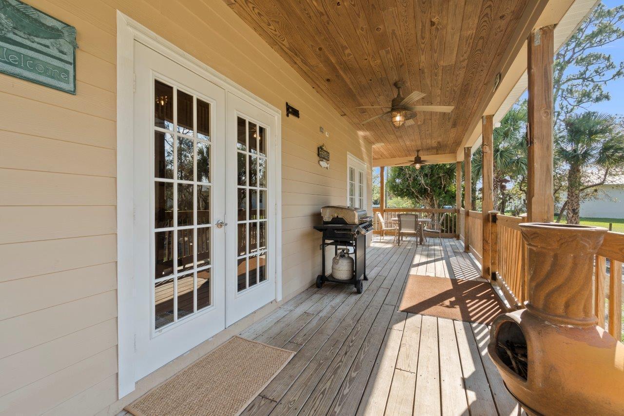 405 SE Salerno Road